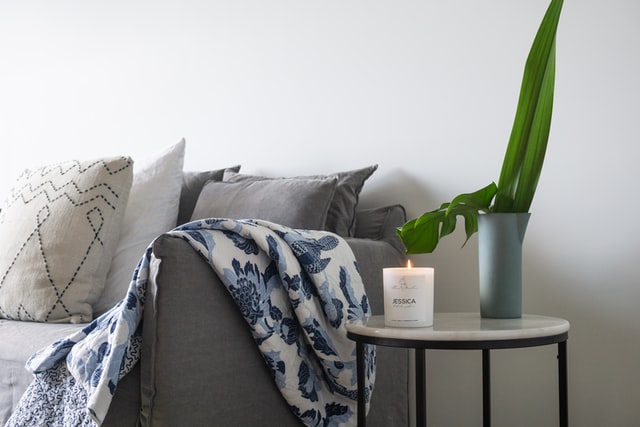 Staging%20a%20home%20with%20nature%20tones